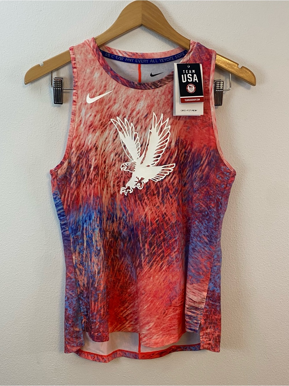 Nike NWT Drifit Team USA Eagle Pink Tanktop Womens Small